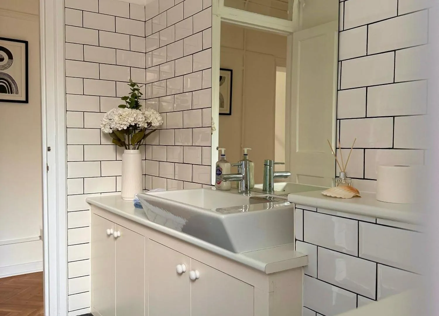 Victorian Amazing Three Bedroom London 0*,